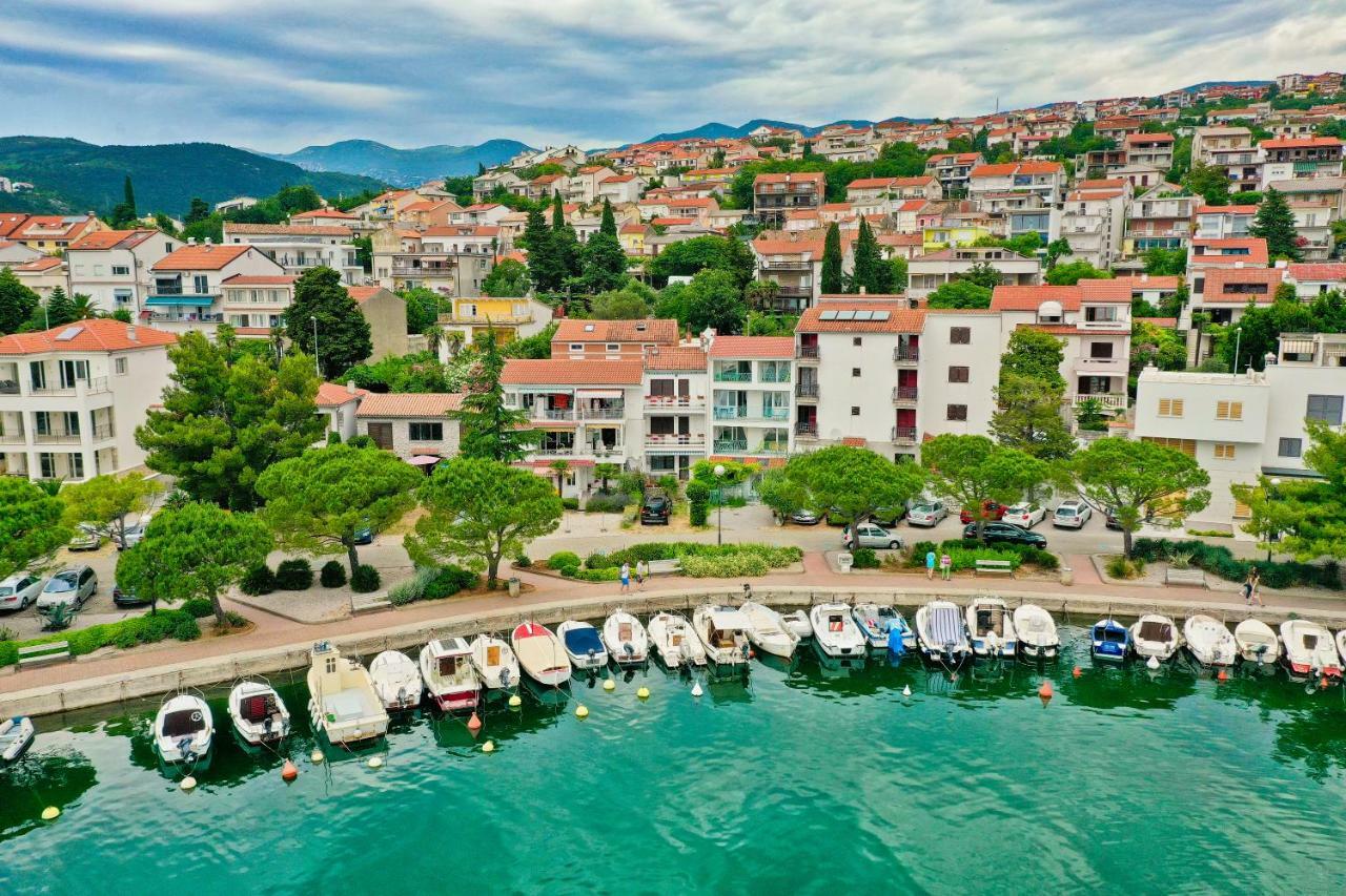 Apartments Nika Crikvenica Buitenkant foto