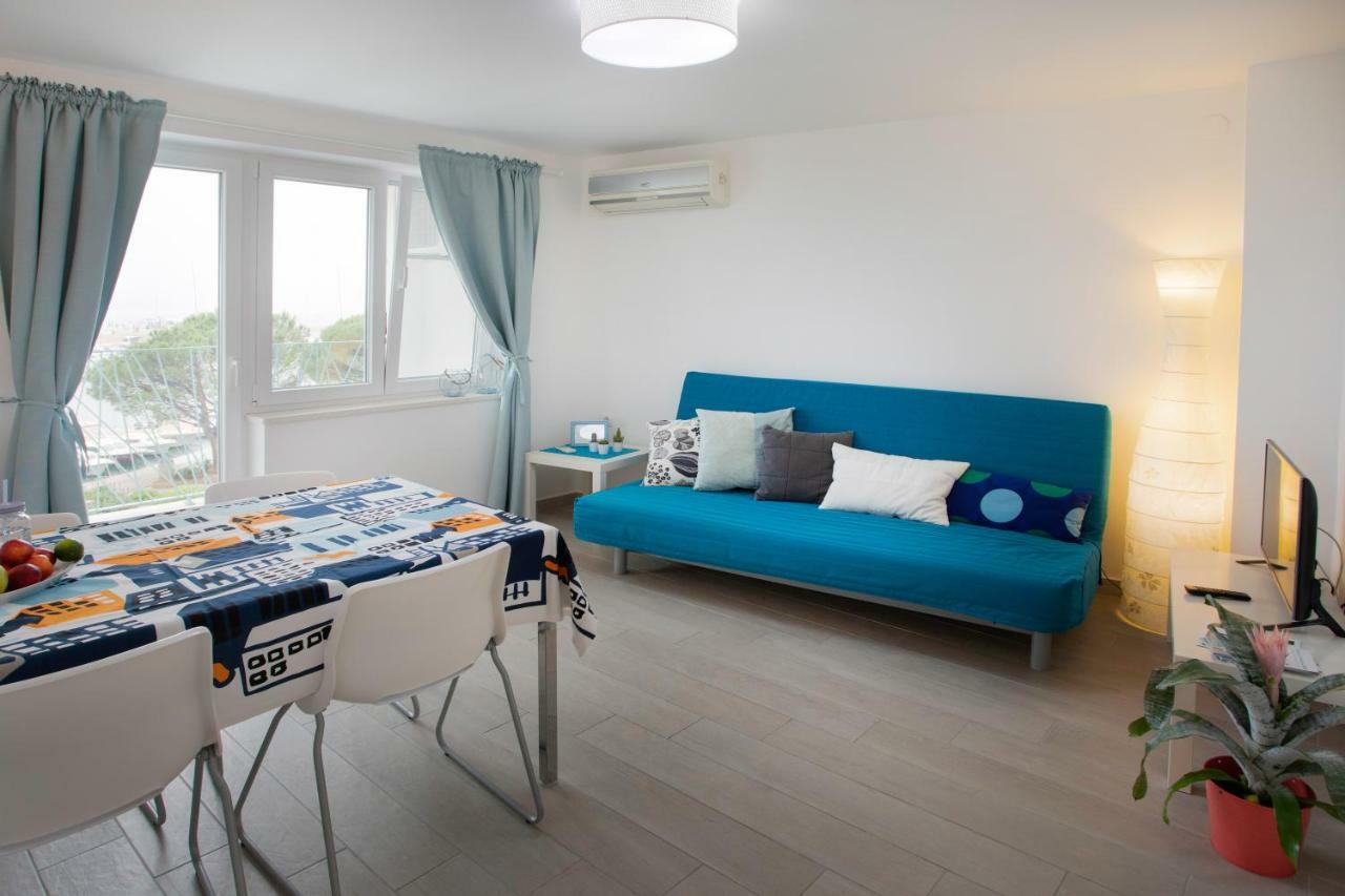 Apartments Nika Crikvenica Buitenkant foto
