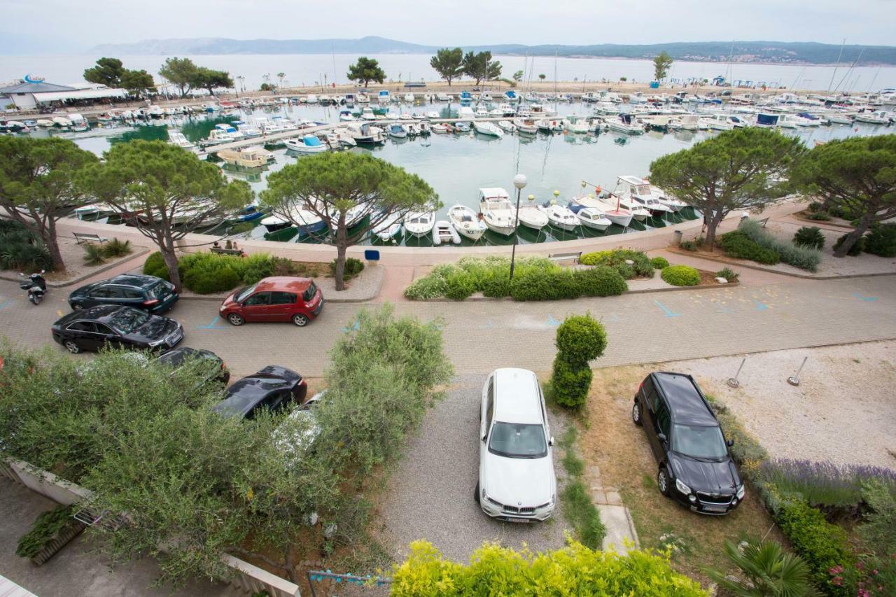 Apartments Nika Crikvenica Buitenkant foto